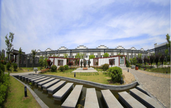 被称为"湿地上的酒厂"&mdash;&mdash;双沟酒厂